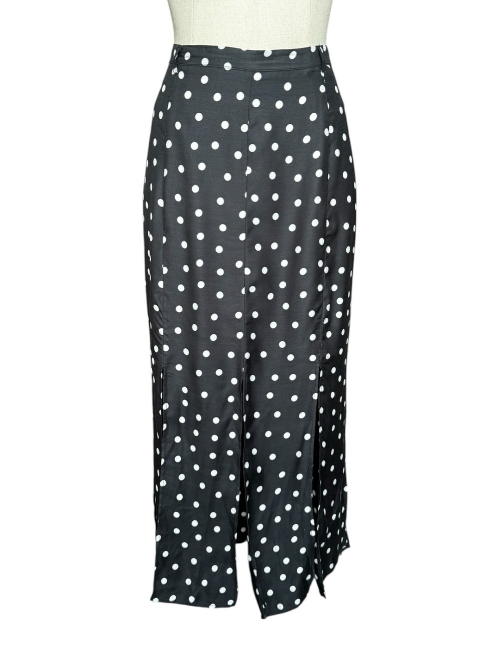 Rixo Georgia Midi Skirt in  Pearl Spot Mono Black & White Polkadot Medium - Picture 3 of 9